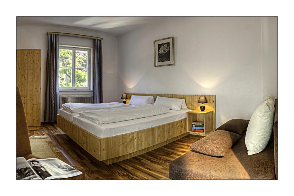 Alpenhotel Oetz Szoba fotó