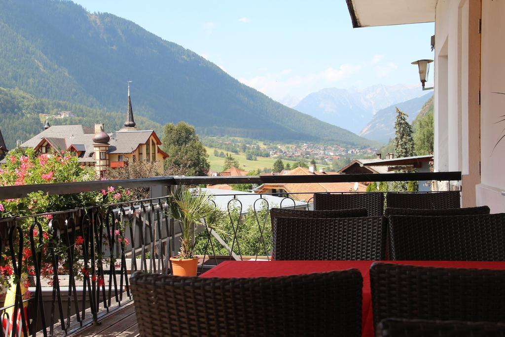 Alpenhotel Oetz Kültér fotó